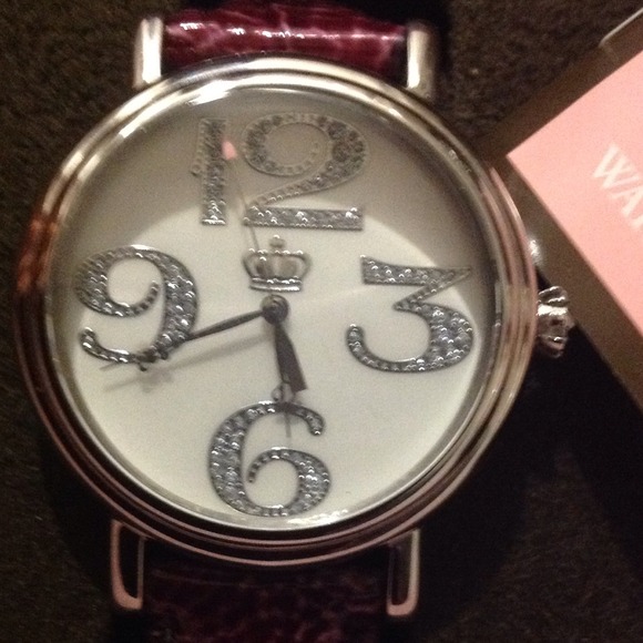 💕🎶HOST PICK..💕🎀100% authentic JUiCY WATCH🎀 - Picture 2 of 3