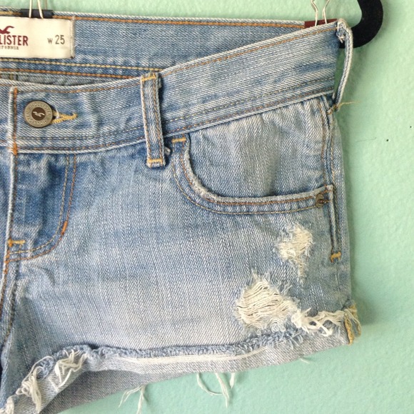 🚫sold via vinted🚫 Distressed Jean shorts - Picture 3 of 4