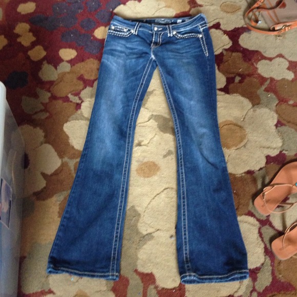 Miss Me Jeans - Picture 1 of 4