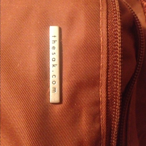 SOLD Sak Crossbody - Picture 3 of 4