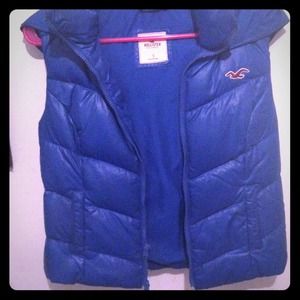 #Hollister Down Vest