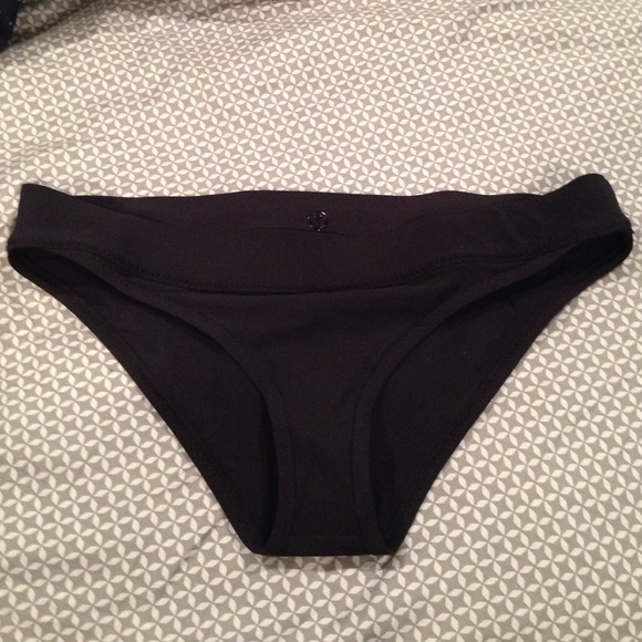 Lululemon Beach Break Bottoms NEW!