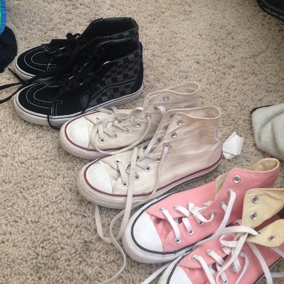Assorted sneakers!