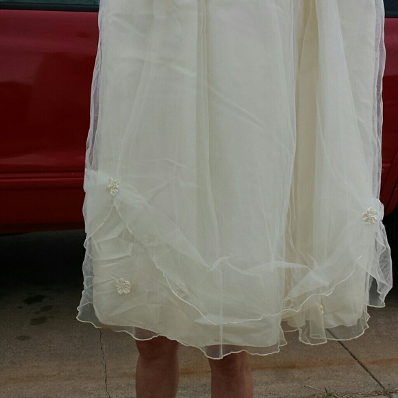 Girls Sz. 14 Formal dress - Picture 4 of 4