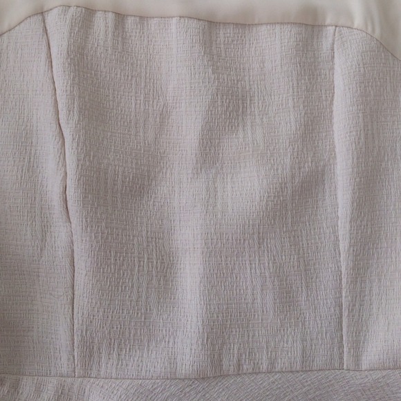 Ivory peplum top - Picture 2 of 2