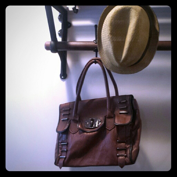 Romeo & Juliet Couture Gabriella Satchel