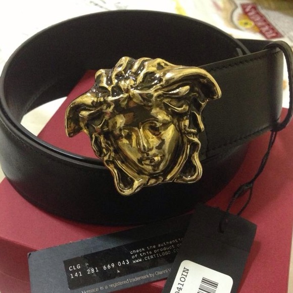 versace belt fake vs real