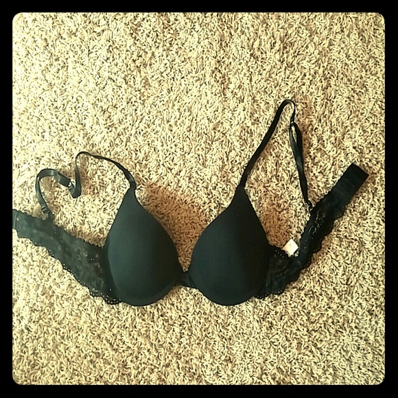 Black Bra