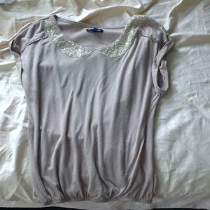 A Peter Pan collared shirt