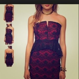 ⛔️SOLD ⛔️Lace peplum dress