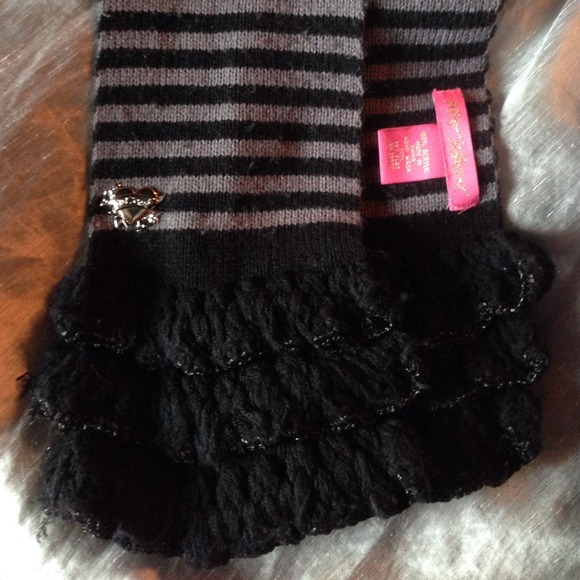 Betsey Johnson wool stripe scarf