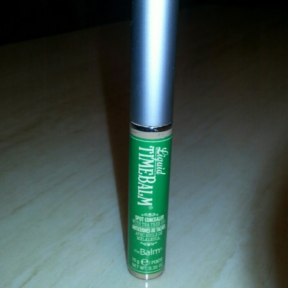 The Balm spot concealer - Picture 2 of 3