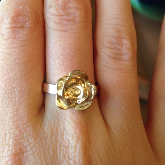 Gold Color Bundle - Picture 2 of 4