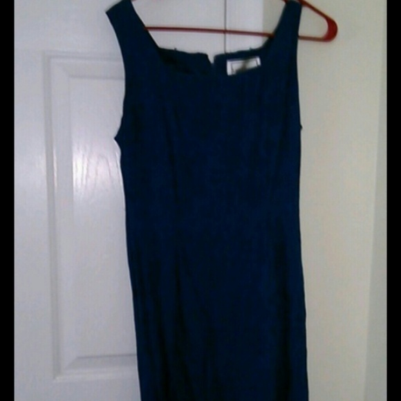 Long blue sleeveless with blazer