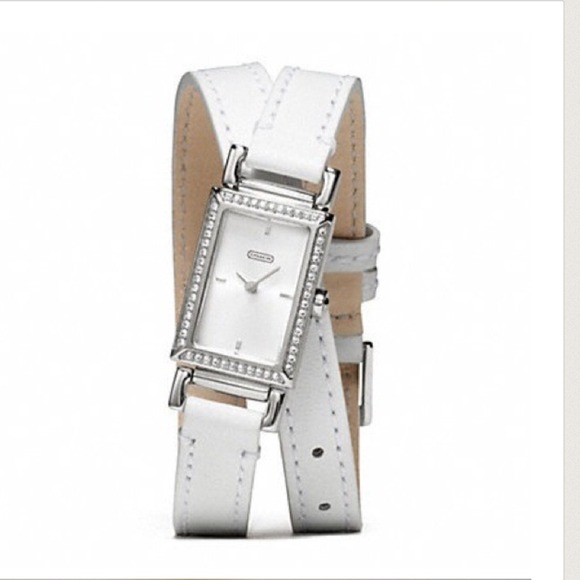 coach 腕時計【handmaderiro】 Amazon.com: Coach Elliot Women's Watch and Jewelry Gift Set