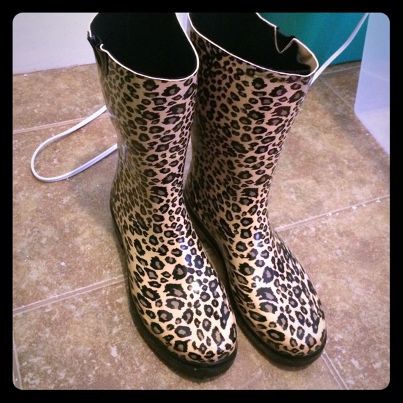 Cheetah Print Rain Boots