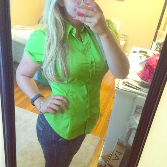 Green button down