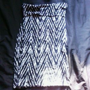 Small Black and white skirt
