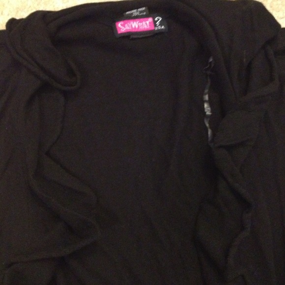XS Black Short Ruffle Cardigan - Picture 3 of 3