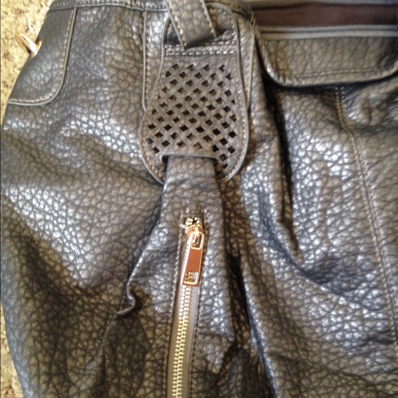 Bronze satchel - Picture 3 of 3