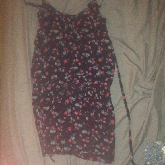 American eagle dress size 6
