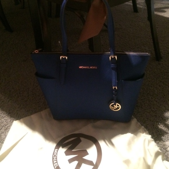 Michael kors jet set