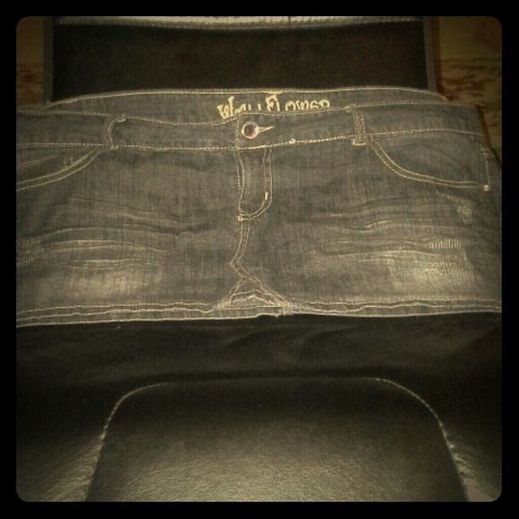 Junior mini skirt
