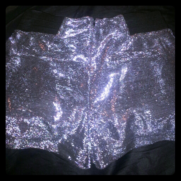 Mettalic high waist shorts