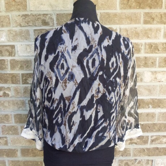 Chic Silk Thread top - Picture 4 of 4