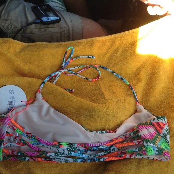 ❌SOLD ON EBAY❌Mara Hoffman bikini top Astrodreamer - Picture 3 of 4