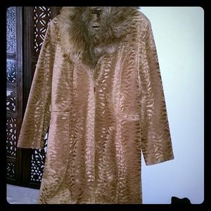 Vintage Style coat in Caramel
