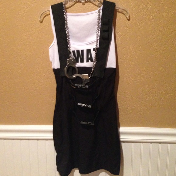 💋Host Pick! Great costume! Fun B&W dress