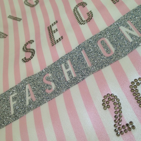 🌟 Meet your seller! 🌟 - Picture 2 of 4