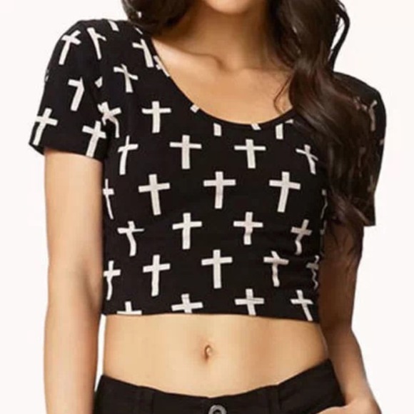 Black cross crop top! - Picture 1 of 1