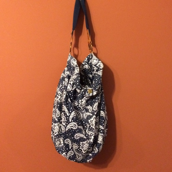 Navy blue bag