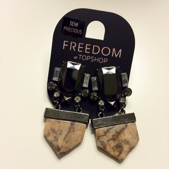 Topshop- Semi Precious Stone Earring