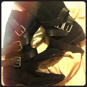 ⭐️SOLD🌟 Vita Katie Belted Boots