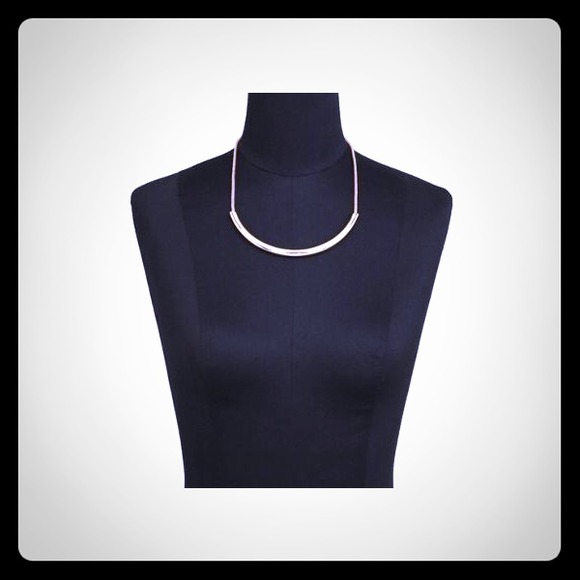 Express Curved Metal and Mesh Chain Necklace, Gold