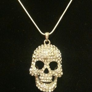 Skull with rhinestones necklace