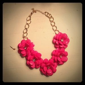 Bauble necklace