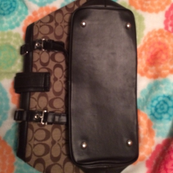 Coach Handbag - Picture 4 of 4
