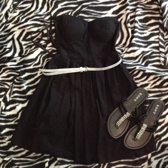 🚫BUNDLED LBD.🚫
