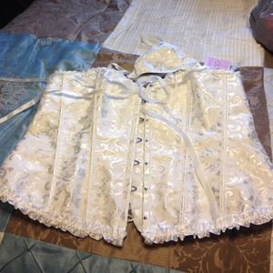 White satin corset set
