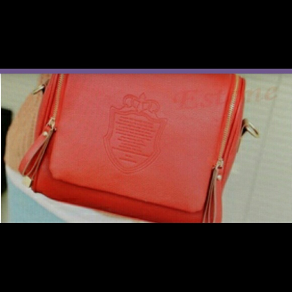 reduced Red designer purse. - Picture 2 of 4