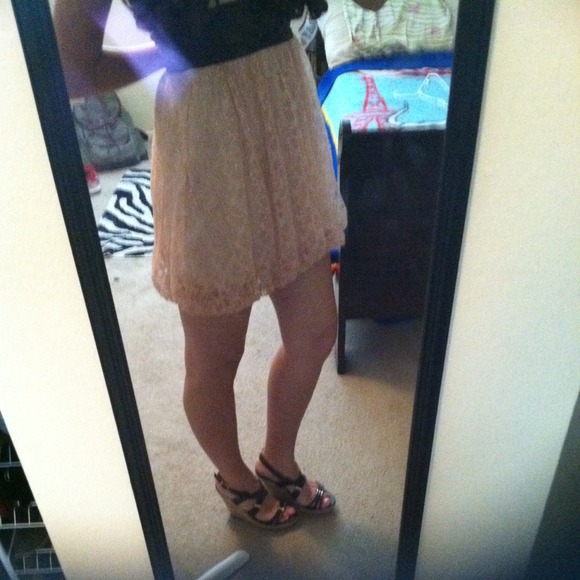 Summer/Spring Dress - Picture 2 of 2