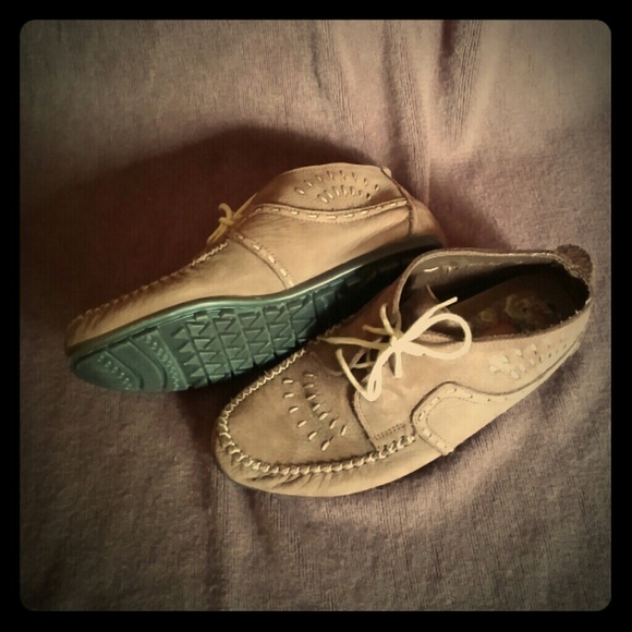 Vintage hush puppies moccasins oxford booties