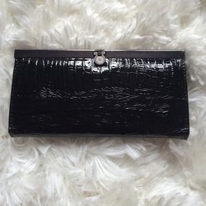 NWOT wallet