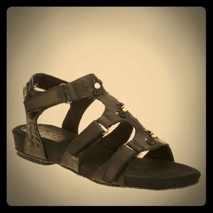 NEW Antia Cynthia black leather boho wedge sandal