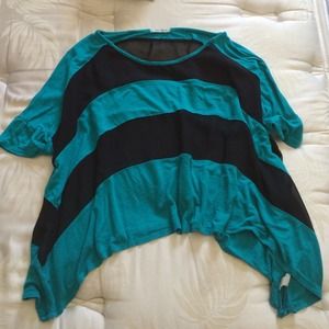 Black/teal top