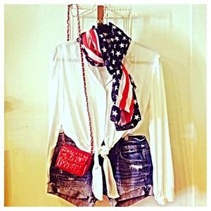 American flag scarf!Everything else in pic on sale